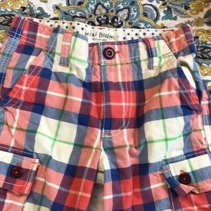 NWOT Mini Boden  size 7 boys chino’s red/blue plaid 6 pockets
